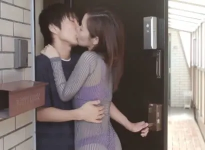 Poster of Cô hàng xóm với chiếc quần lót lọt khe và cậu nhóc hàng xóm may mắn