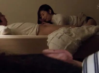 Poster of Thằng bạn để người yêu nó đang nứng rồi đi ngủ và cái kết