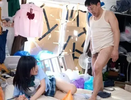 Poster of Tôi đã bị lão già biến thái cạnh nhà hãm hiếp