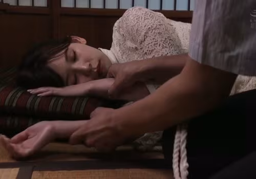 Poster of Chuốc say đứa cháu gái xinh đẹp rồi giở trò bạo dâm