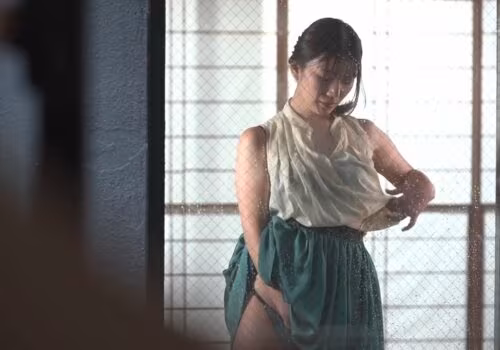Poster of Cô vợ hàng xóm dâm đãng và anh chàng sinh viên độc thân may mắn