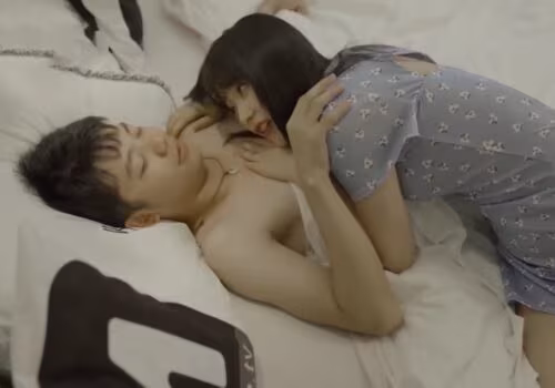 Poster of Đit em gái Sinh viên cực phê khi lần đầu hẹn hò với thiếu gia